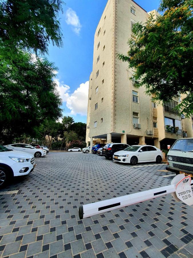 Kfar Saba View Apartment Bagian luar foto