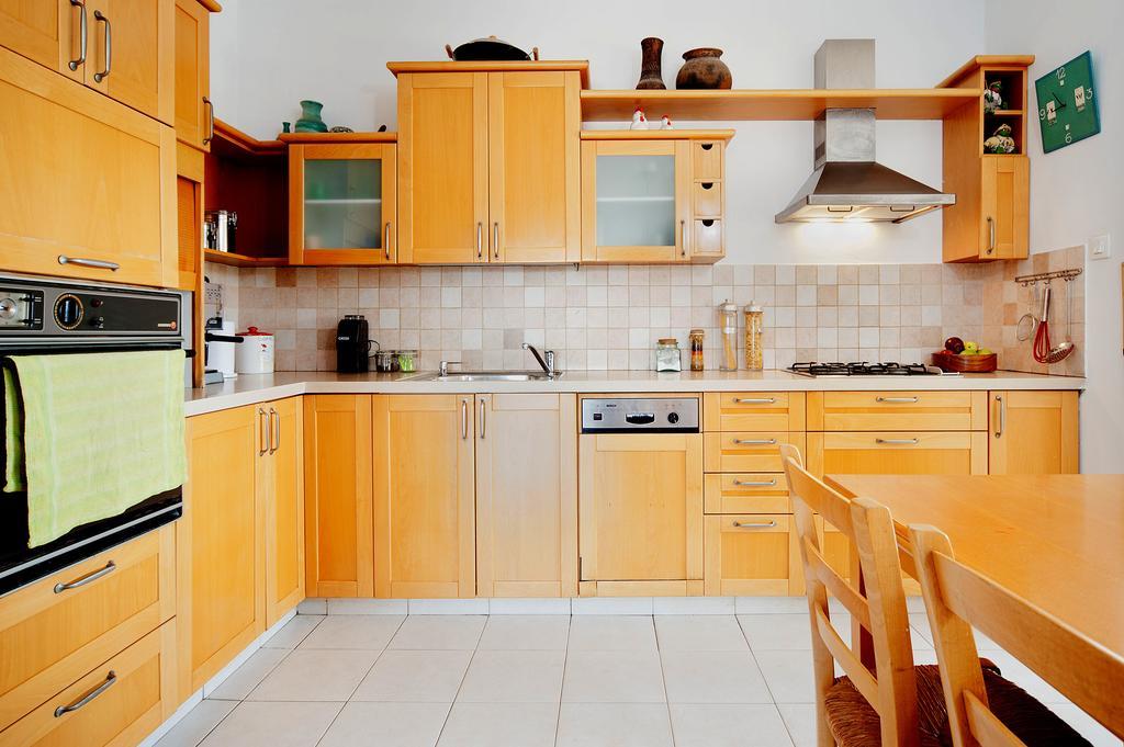 Kfar Saba View Apartment Bagian luar foto